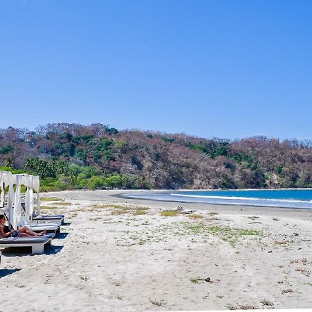 Azura Beach Resort (Adults Only) Самара Екстер'єр фото